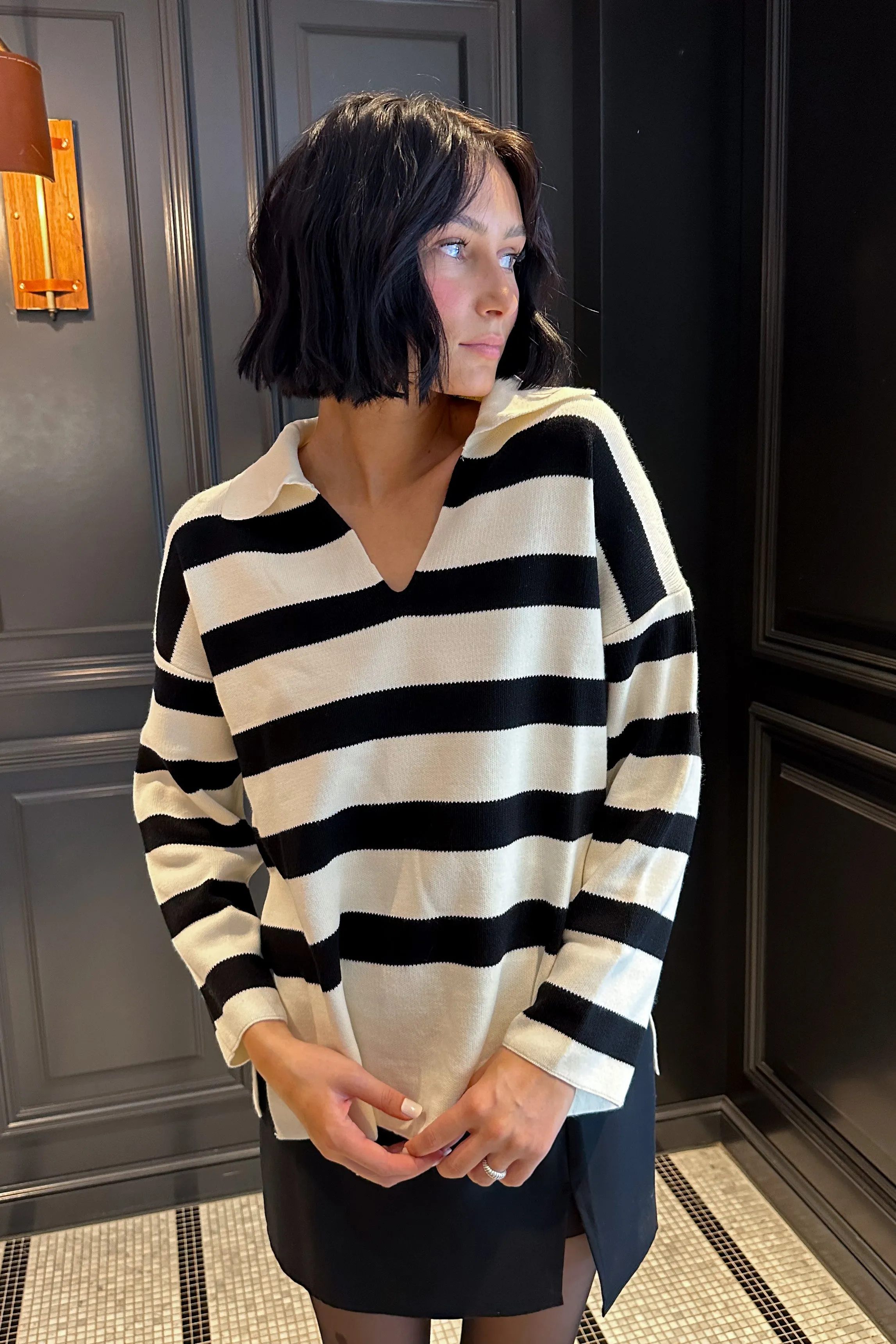 Alondra Oversized Knit Sweater - Black