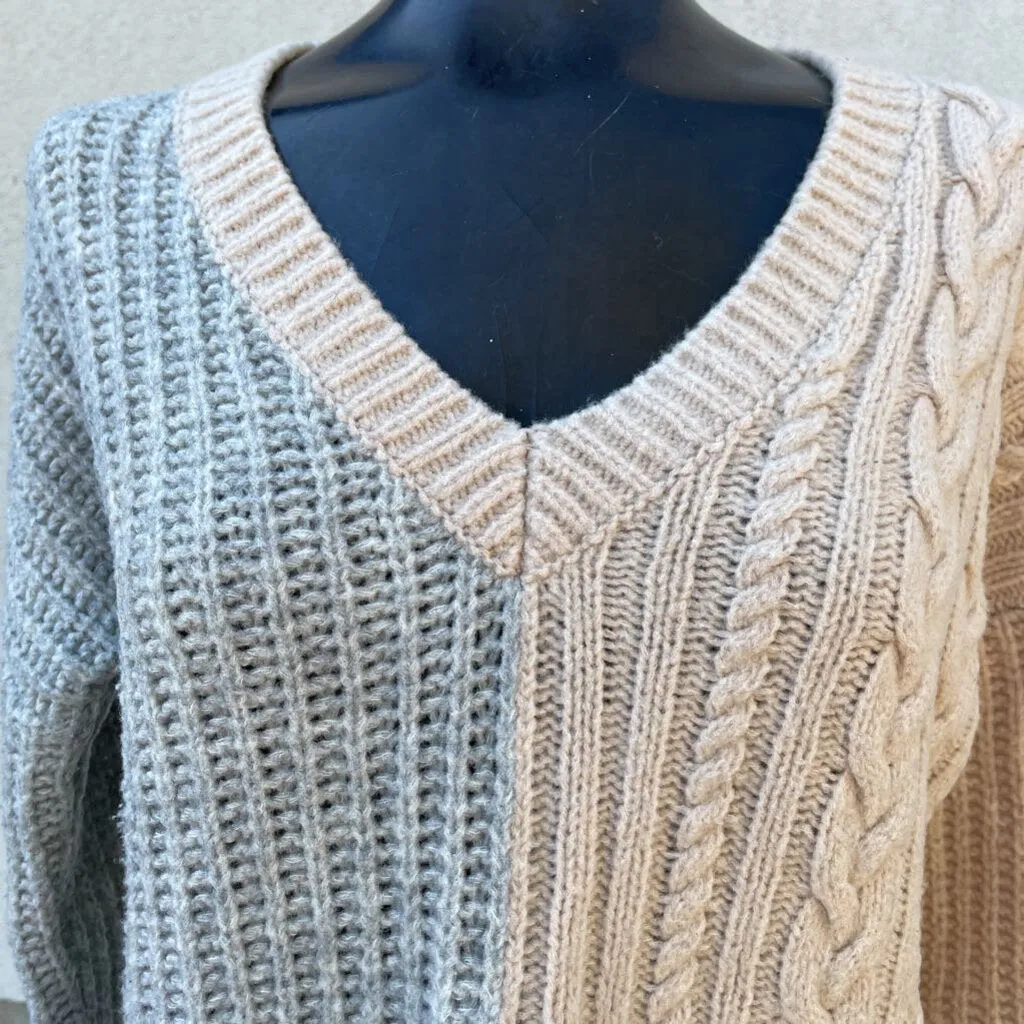 Banana Republic Knit Sweater Merino wool blend S