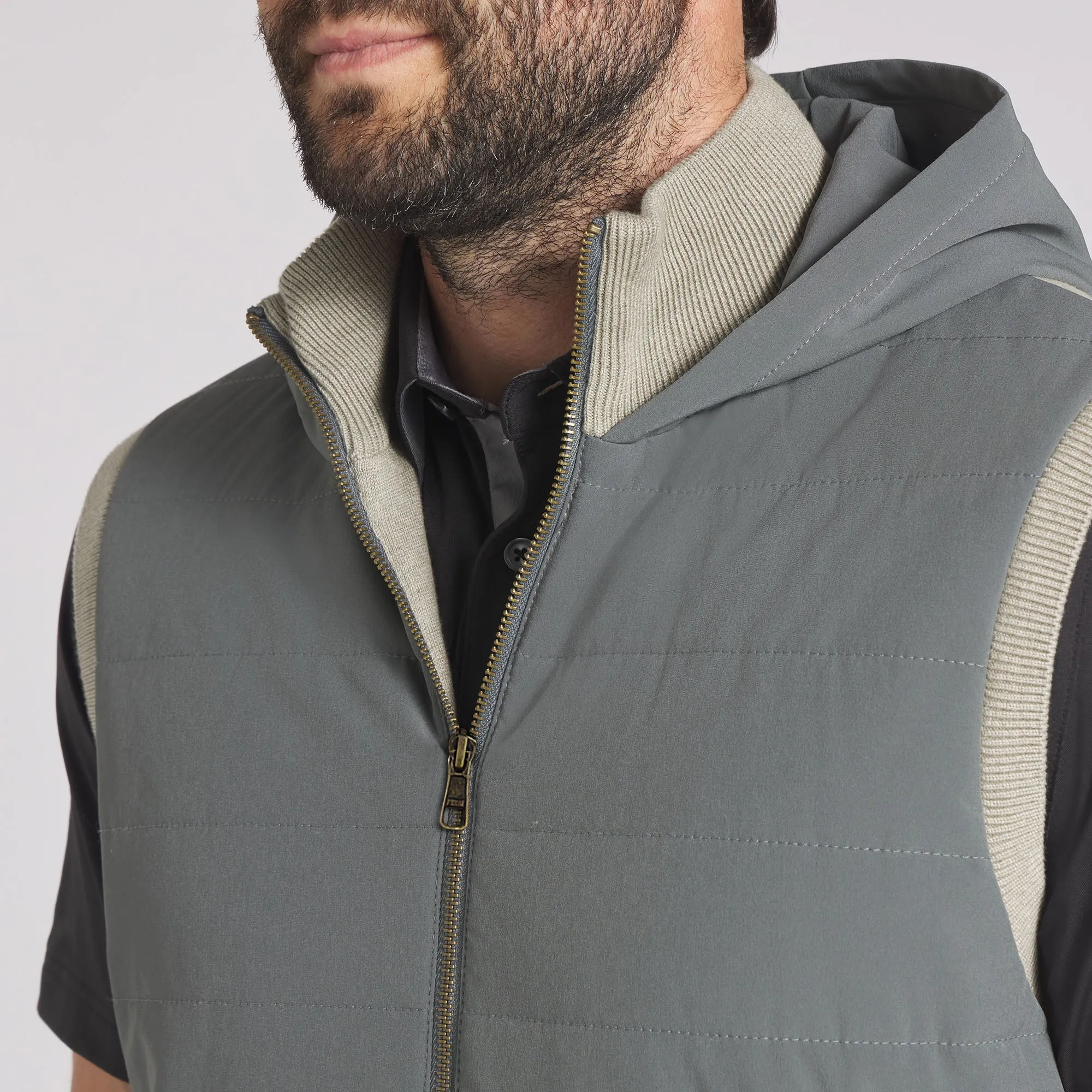 Clubhouse Hybrid Golf Vest