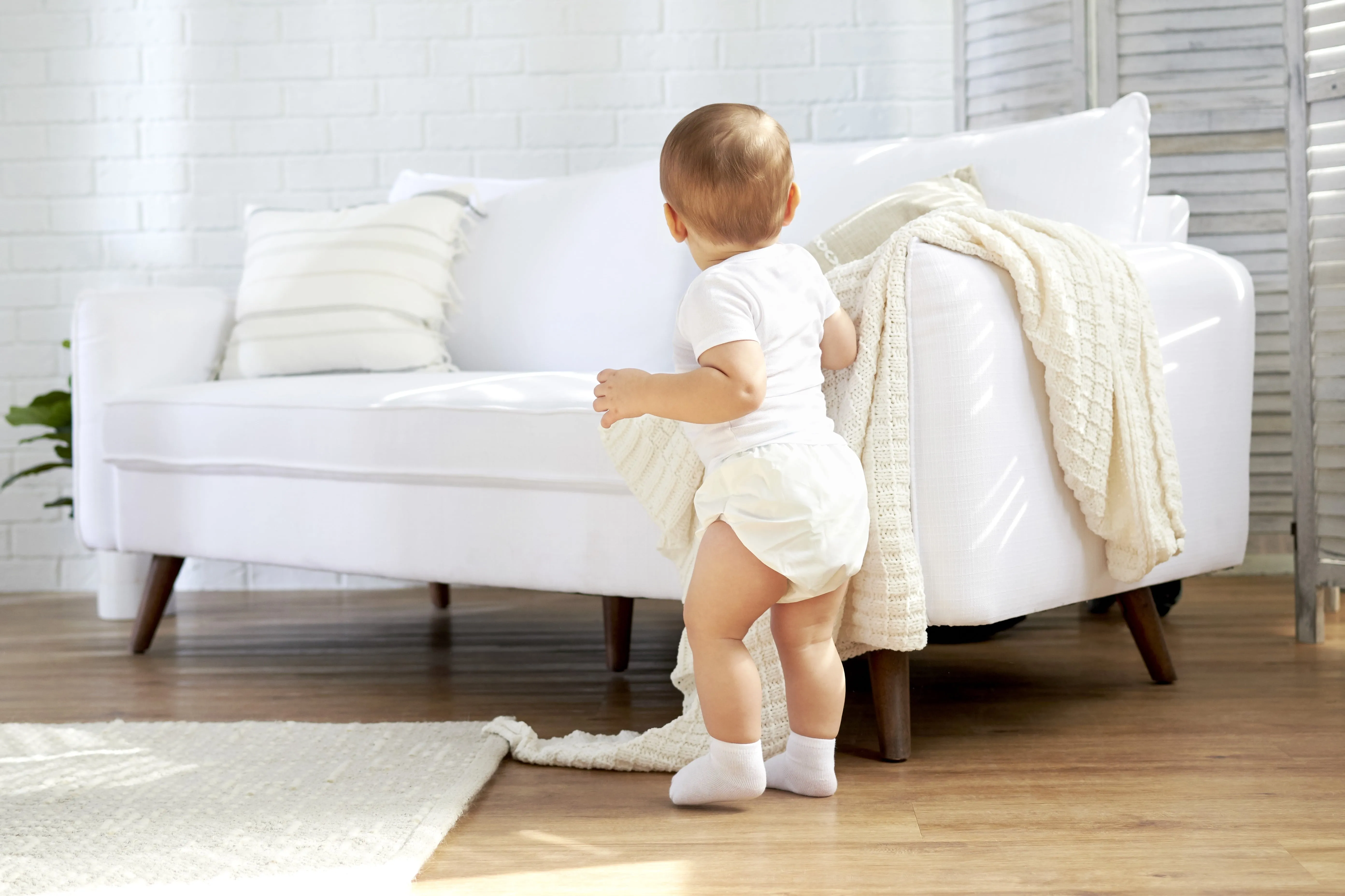 Gerber Gender Neutral Reusable White Waterproof Training Underwear, 8-Pack, Sizes 3/6 Months - 4T