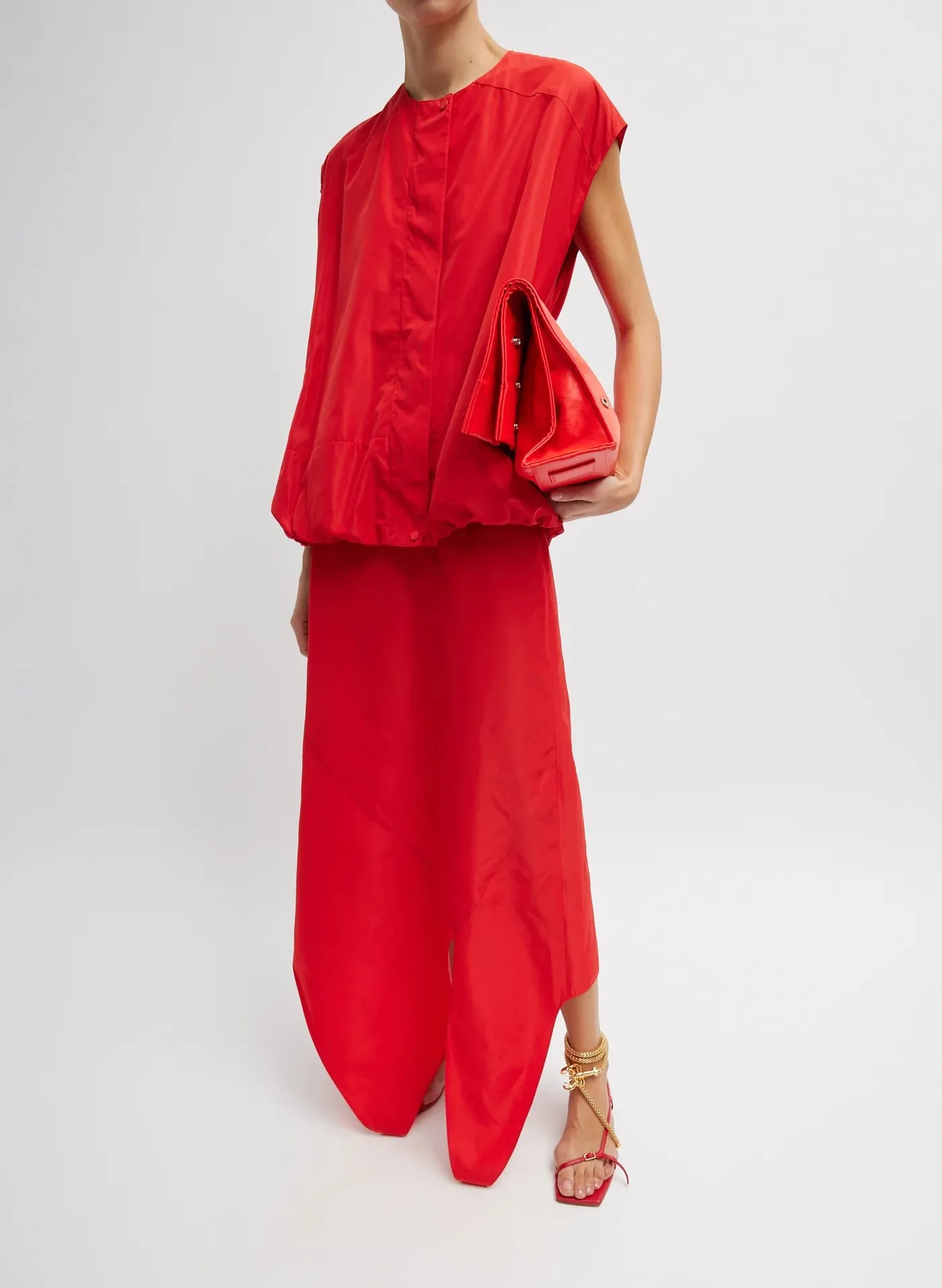 Italian Sporty Nylon Sleevless Vest in Lava
