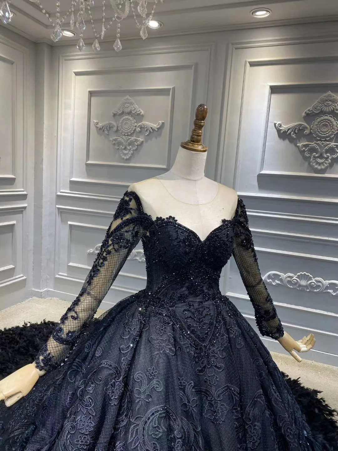 Unique long sleeves black lace sparkling glitter feathers ball gown wedding prom dress 2020